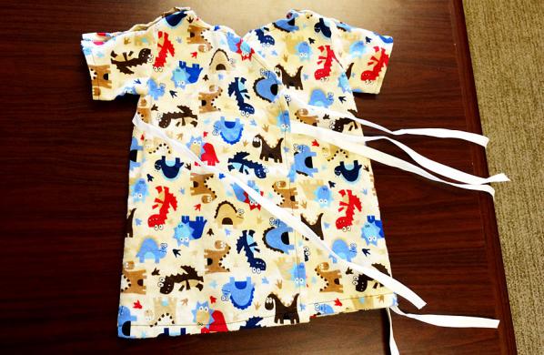 جنس انواع لباس کودکان بیمارستانی 