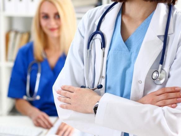 خرید مستقیم لباس پزشکی یکبار مصرف